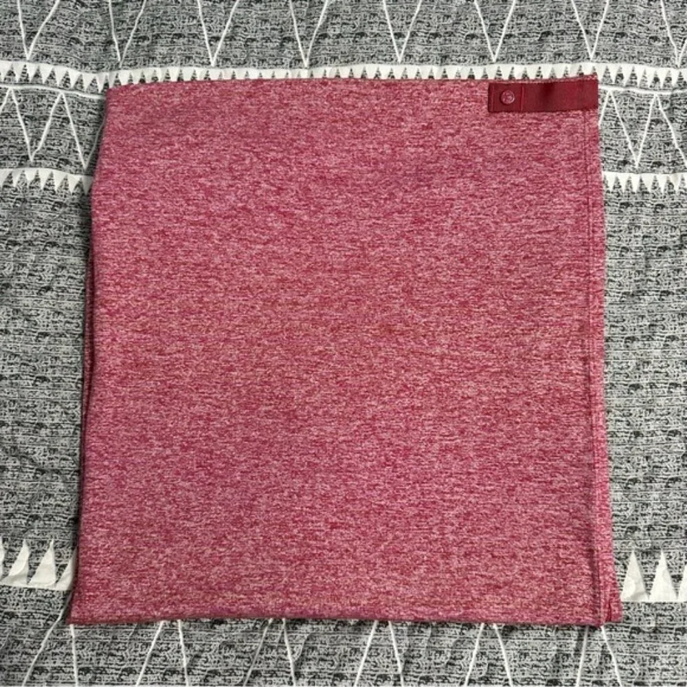 Lululemon Vinyasa Scarf Pink Snap Button Circle Scarf Athleisure OS
